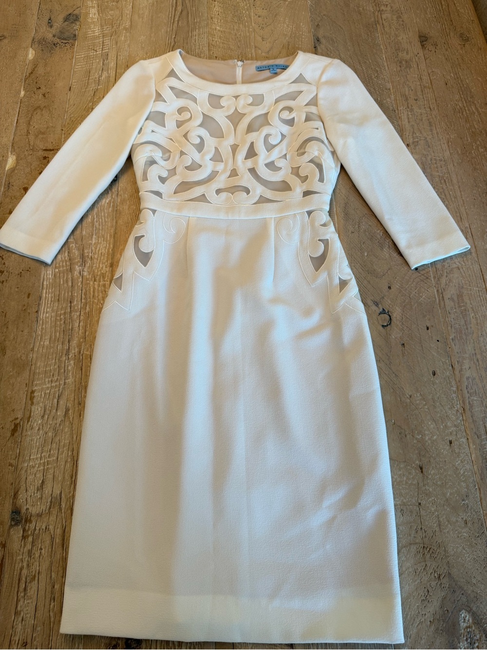 Antonio Melani White Laser-Cut Sheath Dress size 0 - Picture 1 of 13